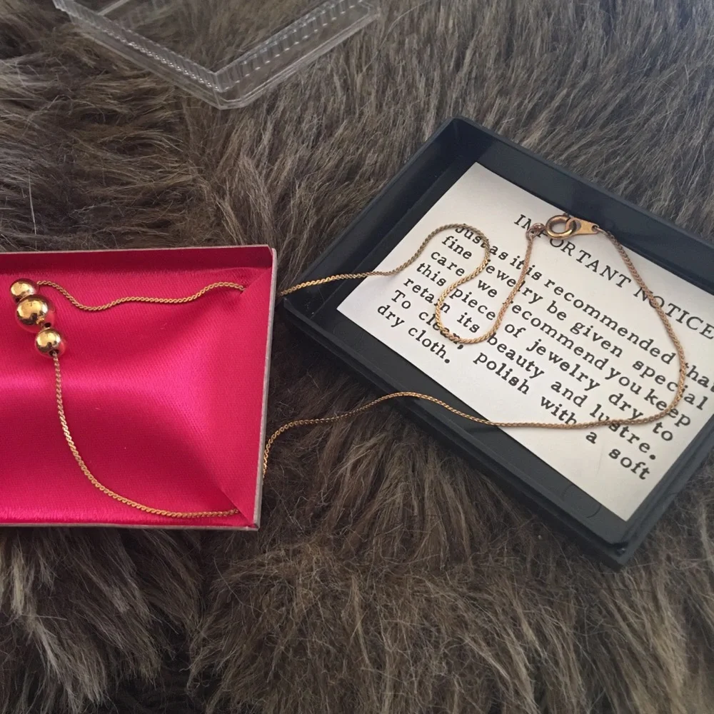 Vintage 70s new old stock gold plated necklace